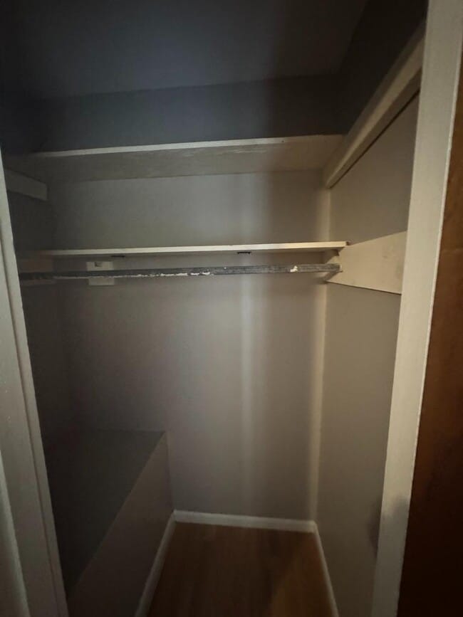 Building Photo - 115 Bay Valley Dr SW