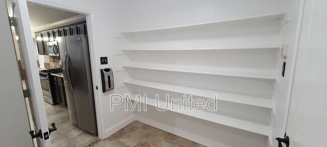 Building Photo - 3109 Blake St