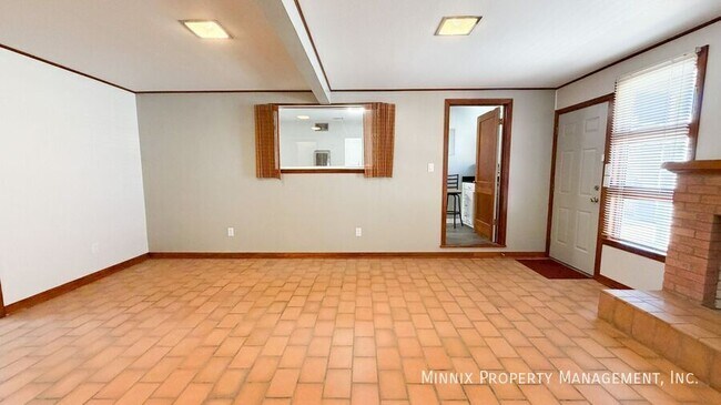 Building Photo - 3212 36th St