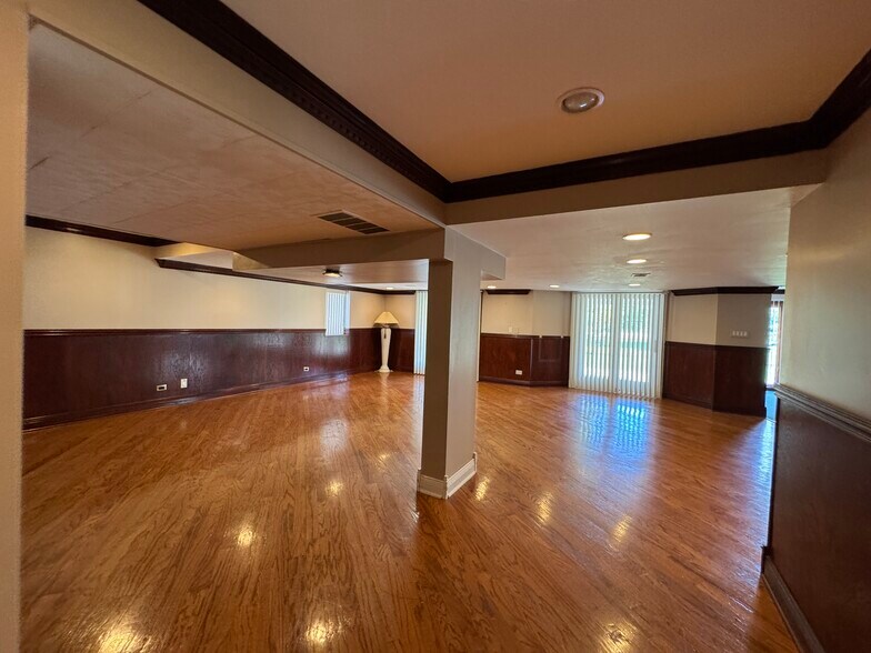 Building Photo - 4871 Boulder Ln