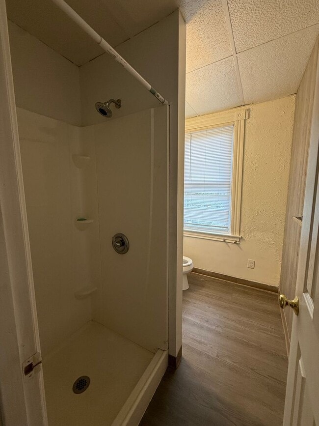 Building Photo - Brighton Heights 2-Bedroom Townhome – Quiet Living with Easy Downtown Access