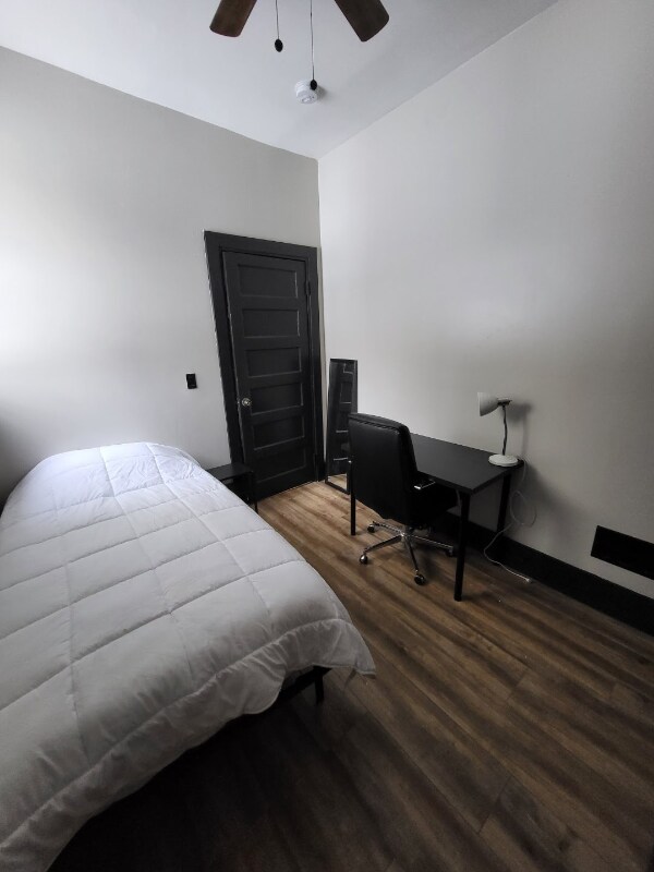 Building Photo - 599 Rockdale Ave