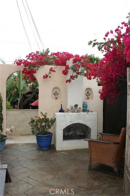 Building Photo - 224 Cll De Madrid