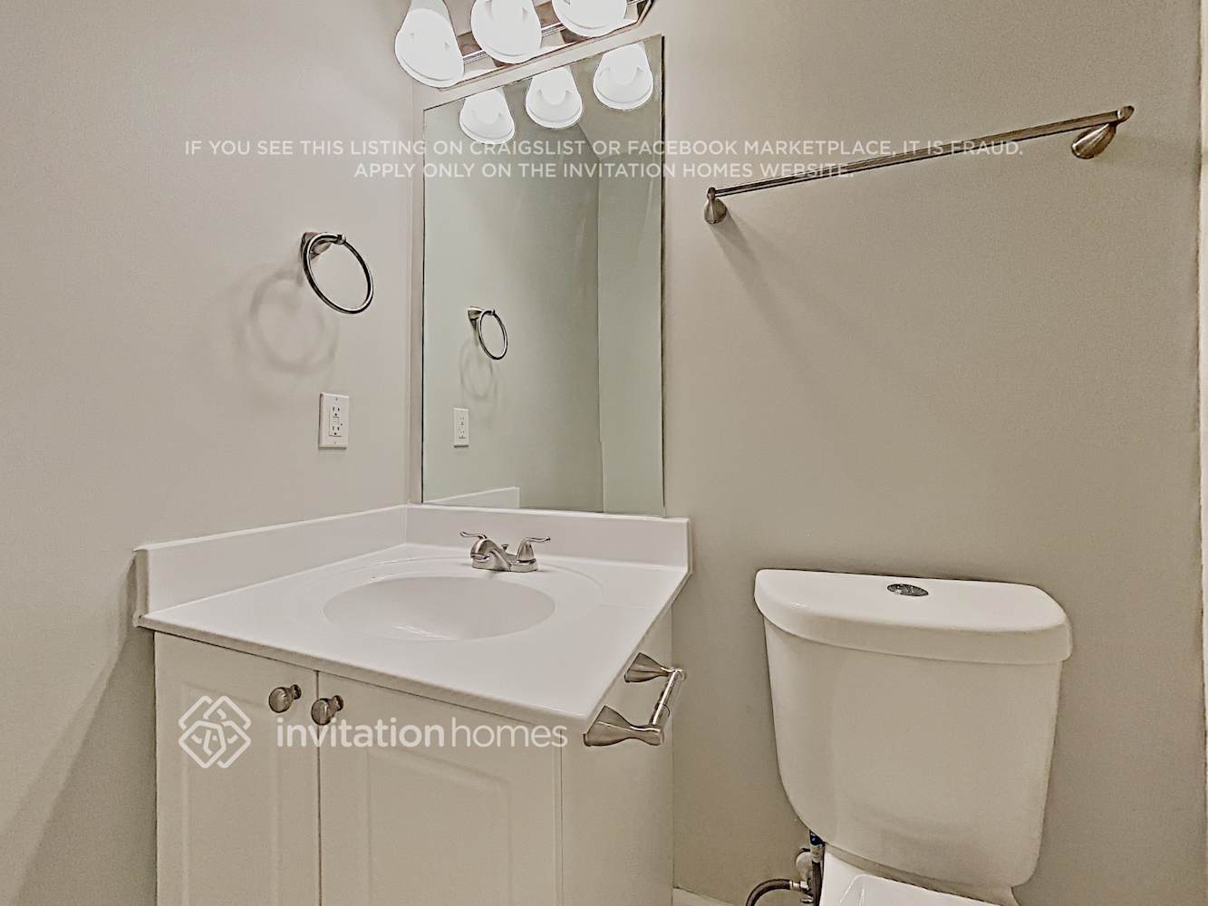 Building Photo - 38 Lilyfield Ln