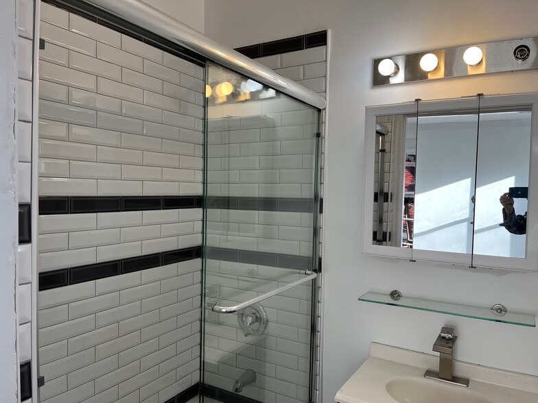 Building Photo - 75 Kearney St