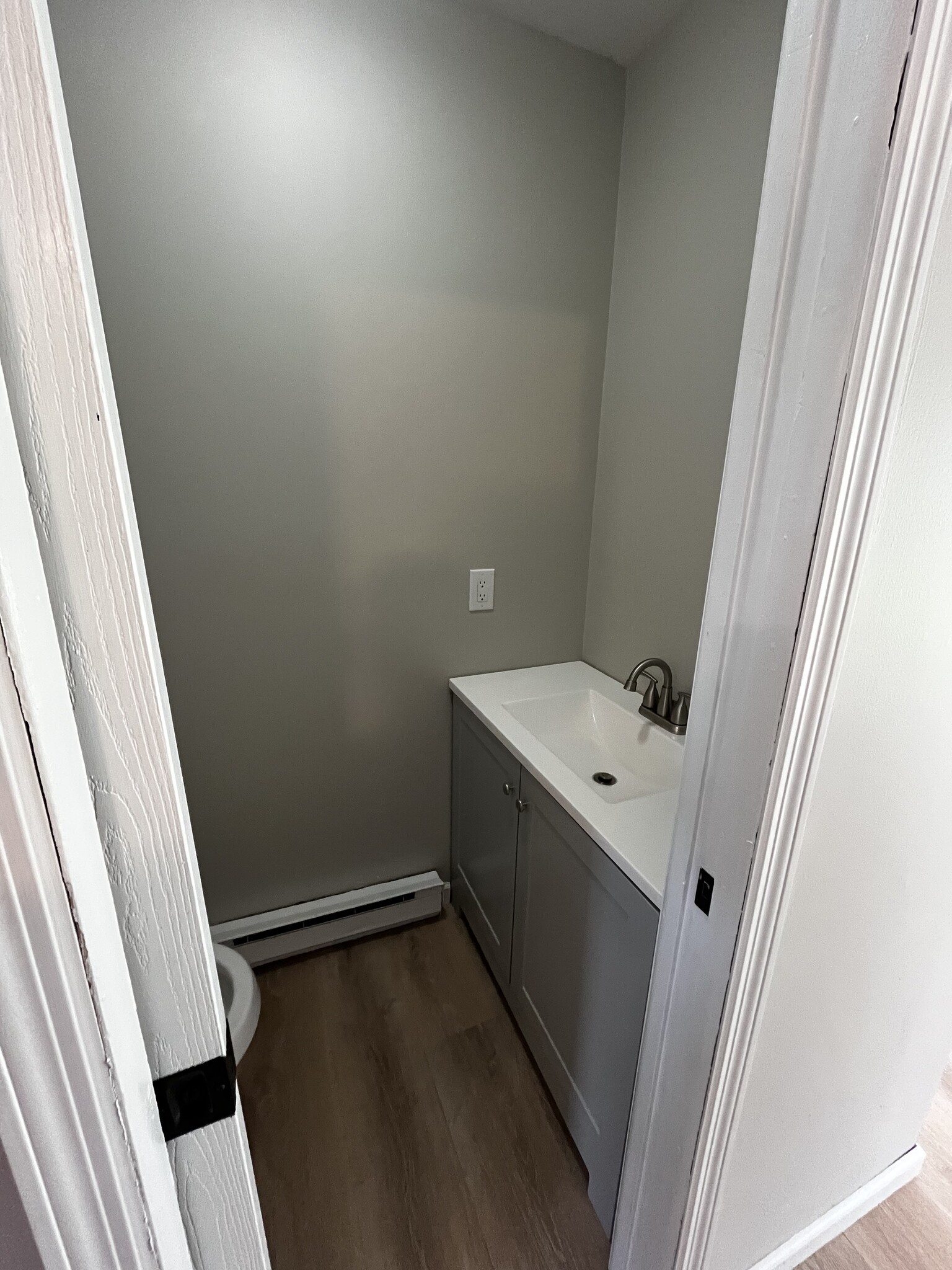 Building Photo - 56 Suncrest Dr