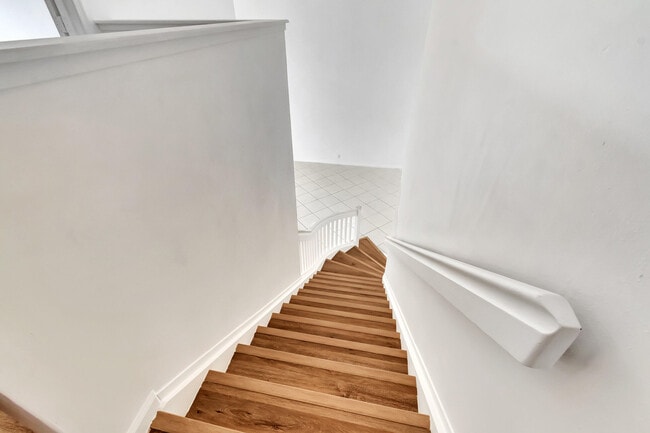 Building Photo - 8895 Sonoma Lake Blvd