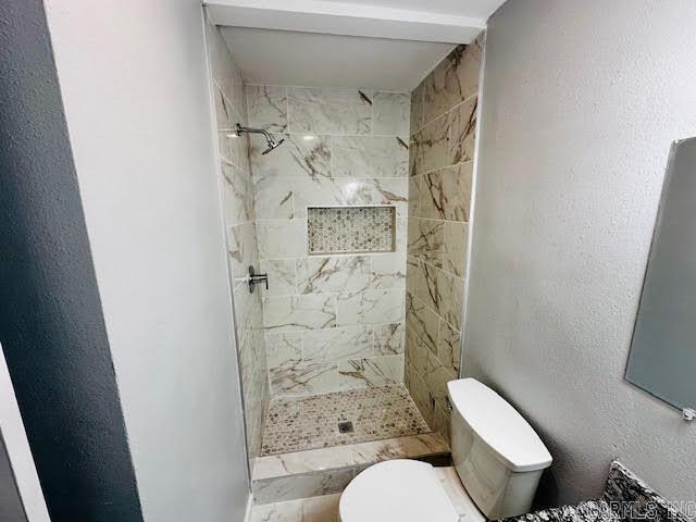 Building Photo - 1209 E Twin Lakes Dr