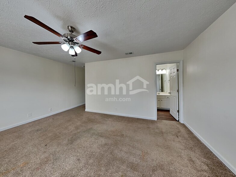 Building Photo - 3468 Chandler Cove Way