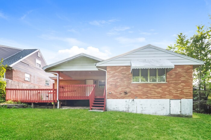 Building Photo - 5215 Ponderosa Dr