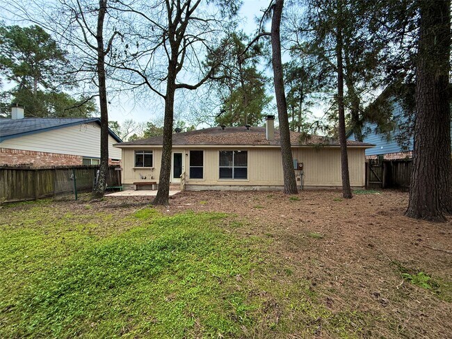 Building Photo - 6 Maywind Ct