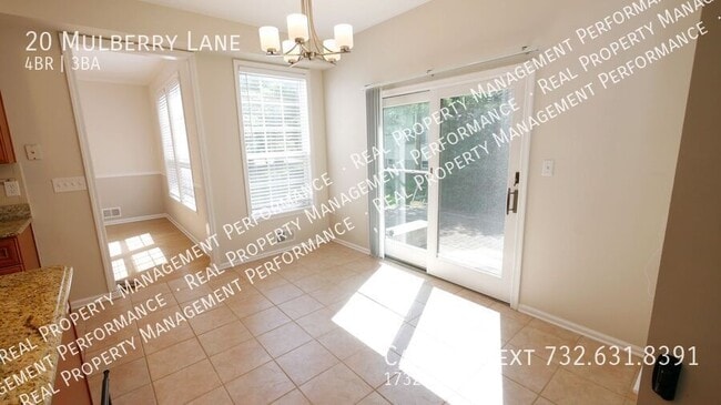 Building Photo - 20 Mulberry Ln