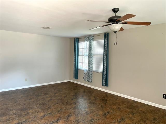 Building Photo - 16100 Windsong Ct