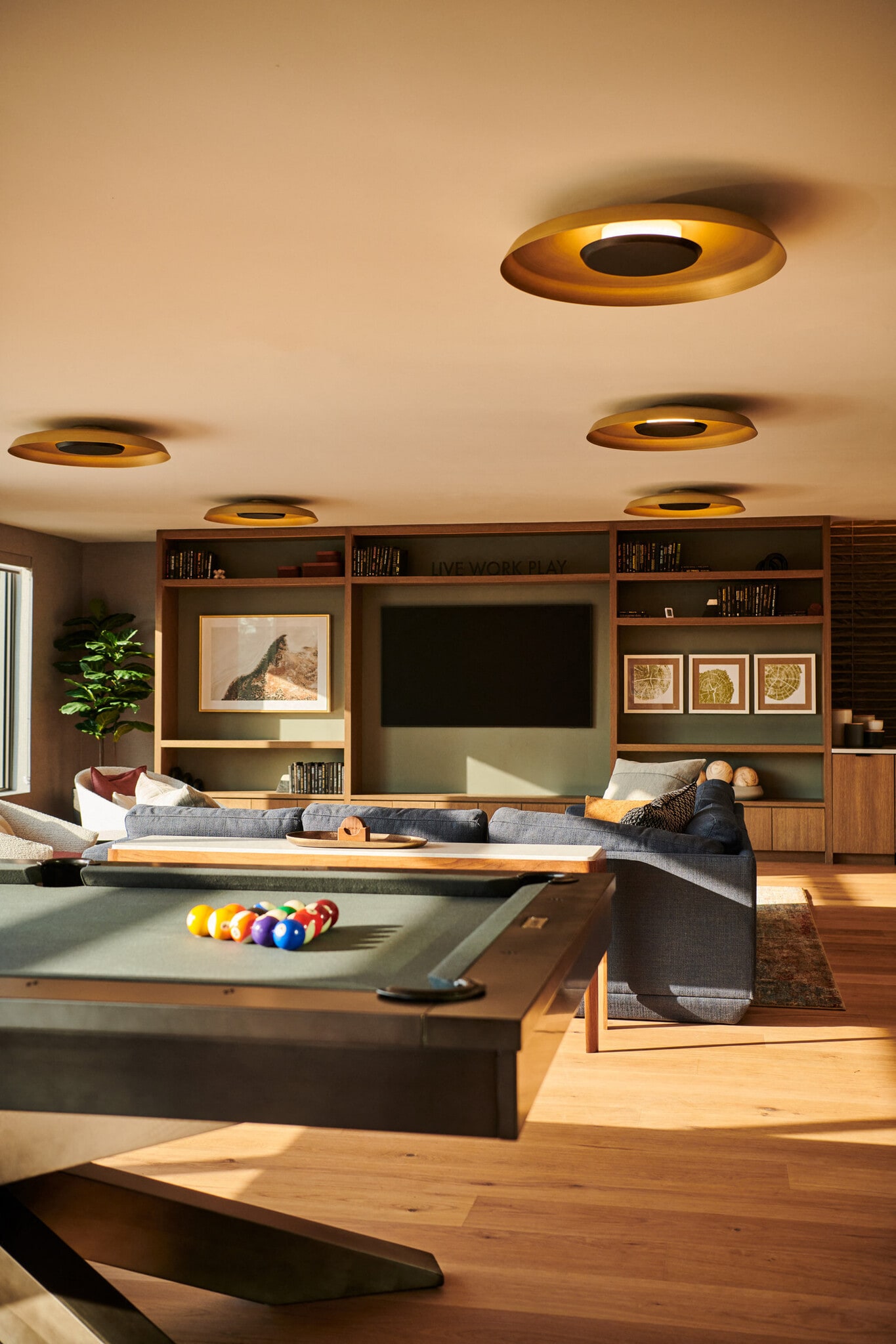 Building Photo - 20 Fourth Avenue-SI ID3601A