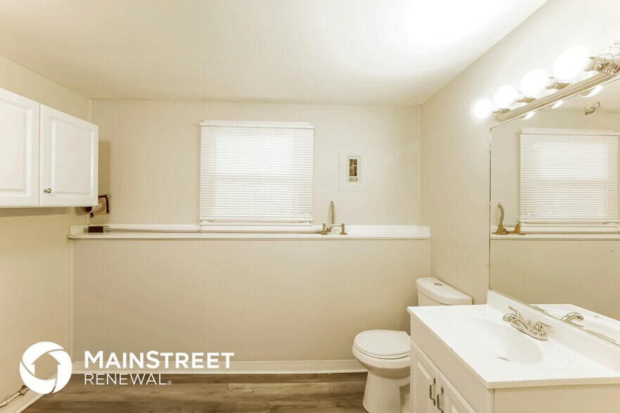 Building Photo - 8508 E 85th Terrace