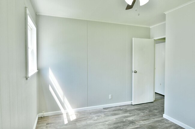 Building Photo - Rental in Champion Twp!