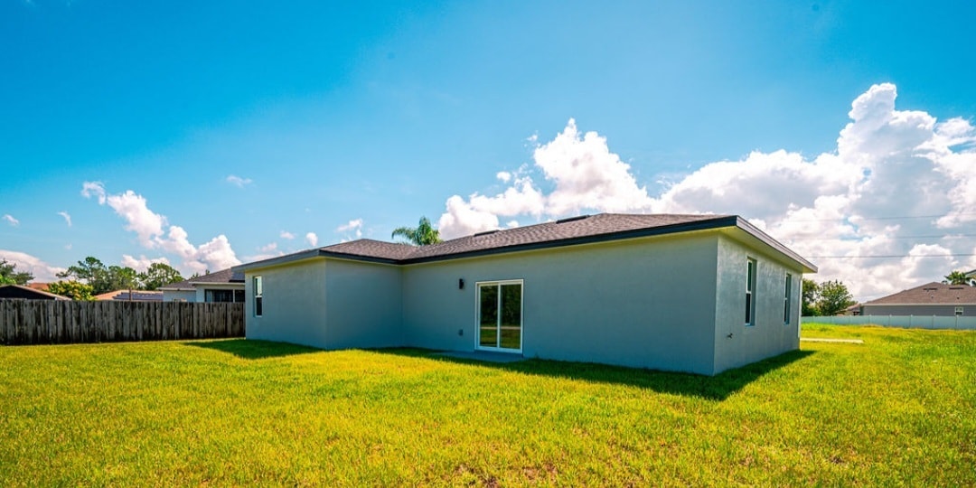 Building Photo - 1103 Saint Tropez Ct