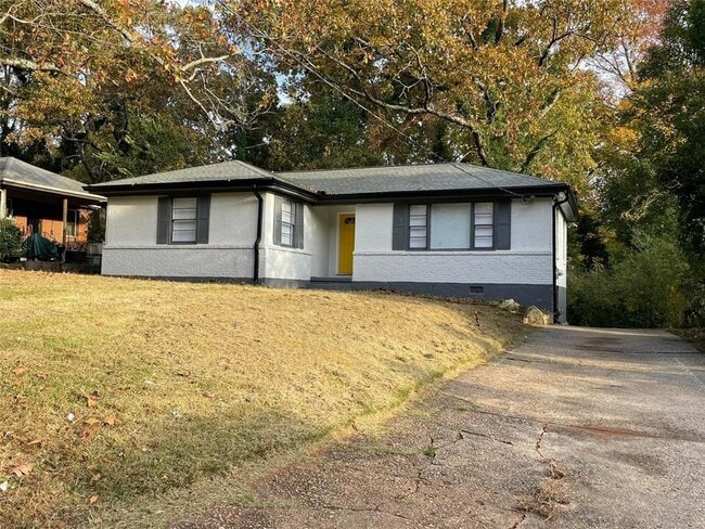 Primary Photo - 2680 Rollingwood Ln SE