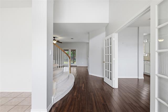 Building Photo - 3207 Warwick Ct