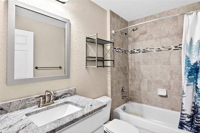 Building Photo - 501 Marion Oaks Golf Rd