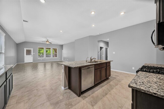 Building Photo - 21505 Elk Haven Ln
