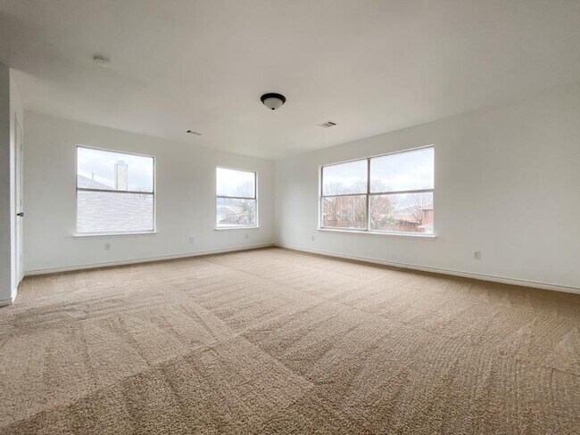 Building Photo - 4436 Santa Fe Ln