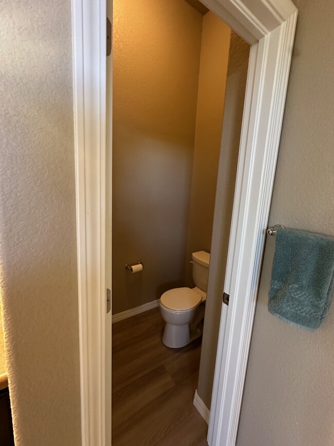 Building Photo - 8075 Cinnamon Ct