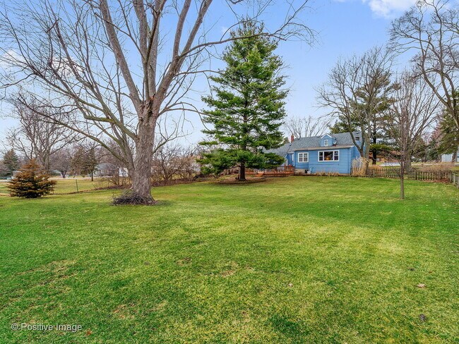 Building Photo - 749 Gamble Dr