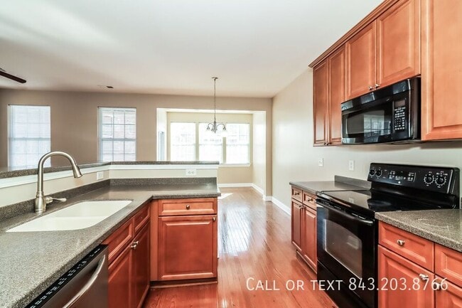 Building Photo - 9034 Parlor Dr