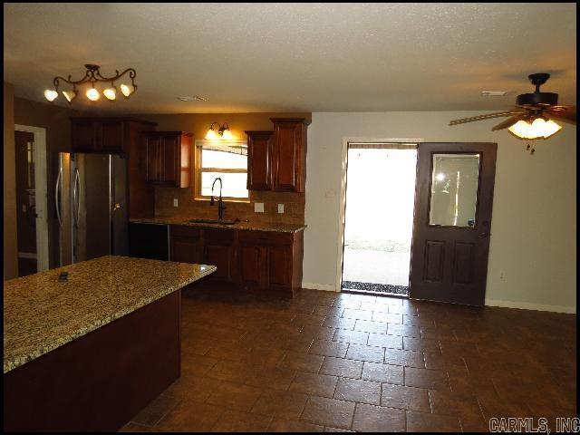 Building Photo - 14 Cody Ln