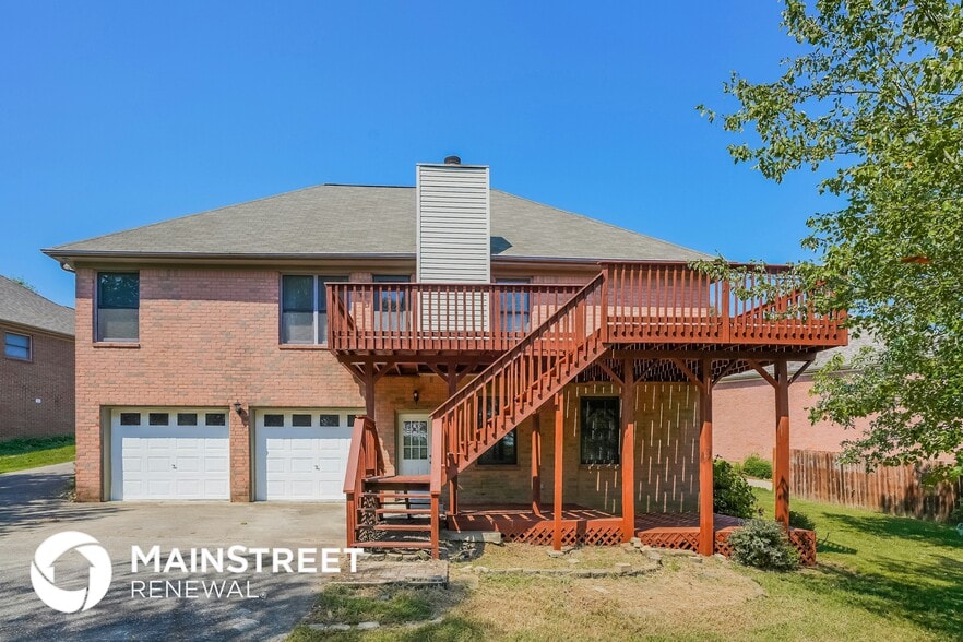 Building Photo - 5416 Roxborough Point