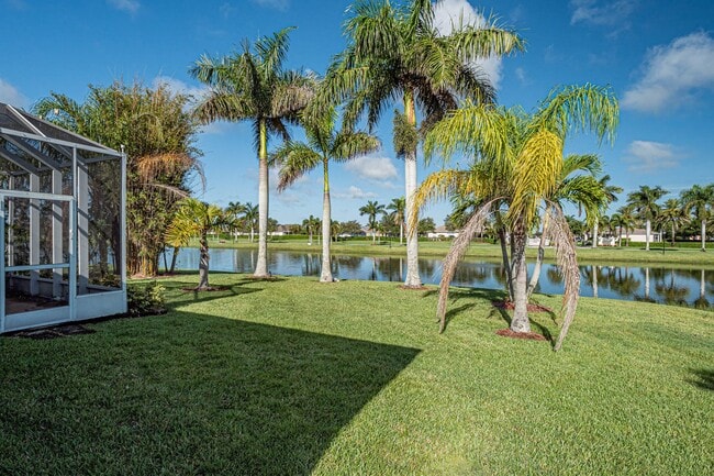 Building Photo - 603 Calamondin Way SW