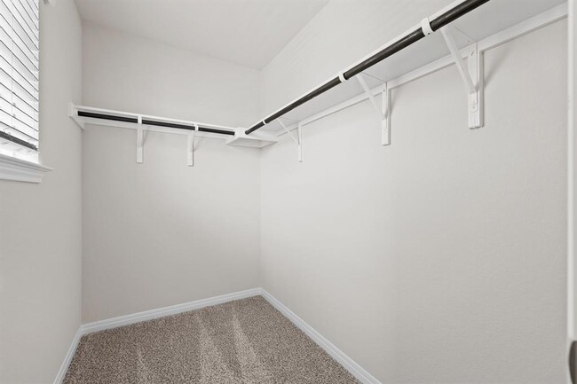 Building Photo - 631 Wild Spur Ln