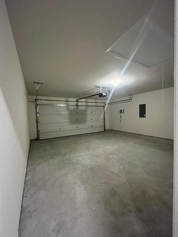 Building Photo - 216 Marcell Ln