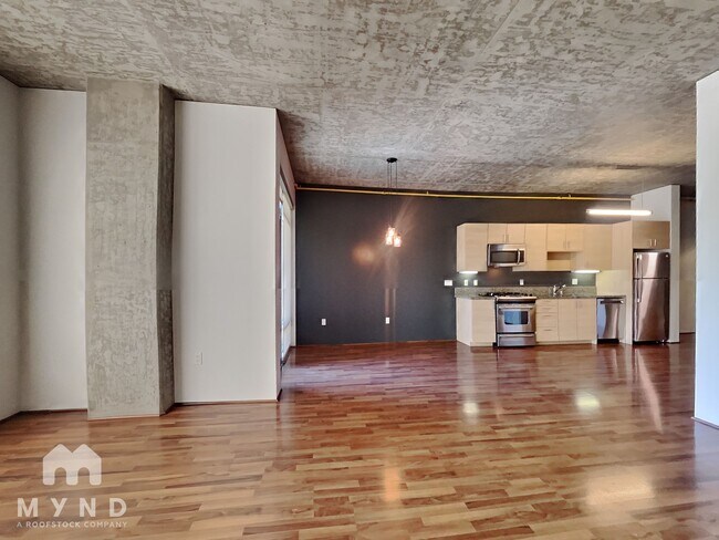 Building Photo - 1818 L St