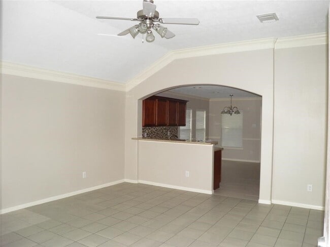 Building Photo - 12827 Mills Breeze Dr