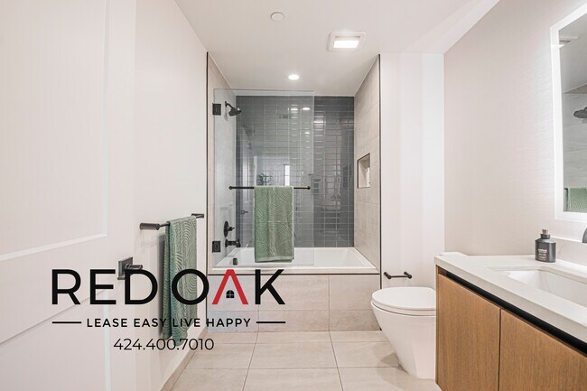 Building Photo - 1333 Orange Grove Ave