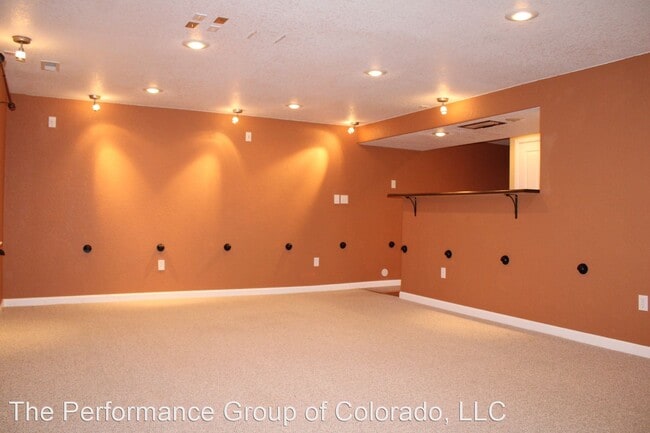 Building Photo - 4 br, 3 bath House - 4214 Getaway Place