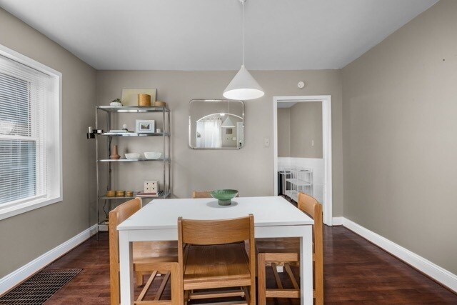 Building Photo - 6251 Odell St