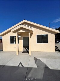 Building Photo - 4748 Garrick Ave