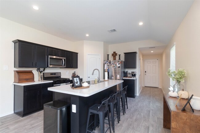Building Photo - 14105 Upper Gardenia Ln