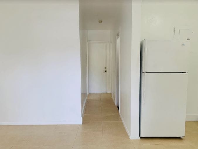 Building Photo - 691 NE 86th St