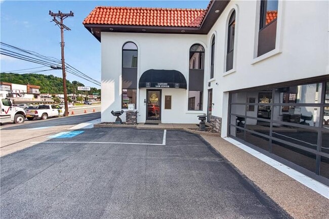 Building Photo - 7240 McKnight Rd