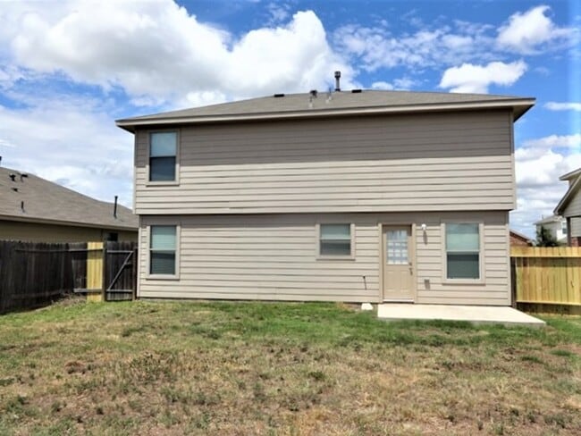 Building Photo - 20415 Shiloh Mist Ln