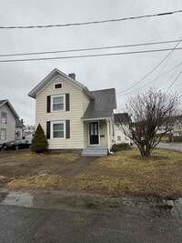 Building Photo - 10 Nicholas Square