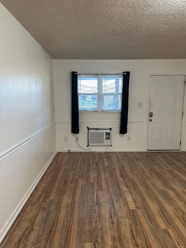 Building Photo - 1923 Norwood St SW