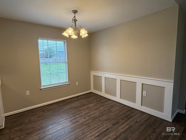 Building Photo - 14287 Lexington Dr
