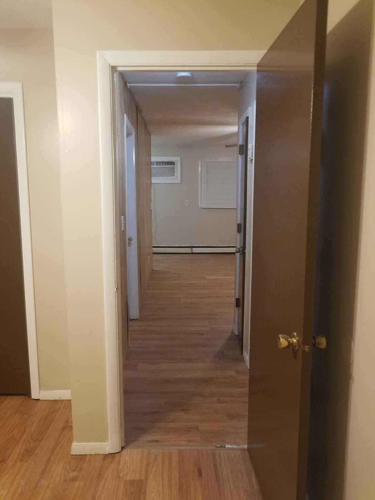 Building Photo - 105 College Park Ct