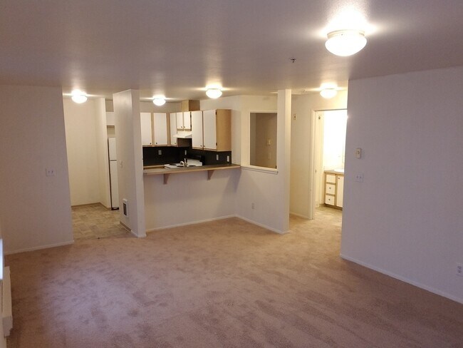 Interior Photo - UDH 5 plex