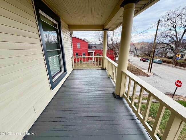 Building Photo - 2220 Payne St